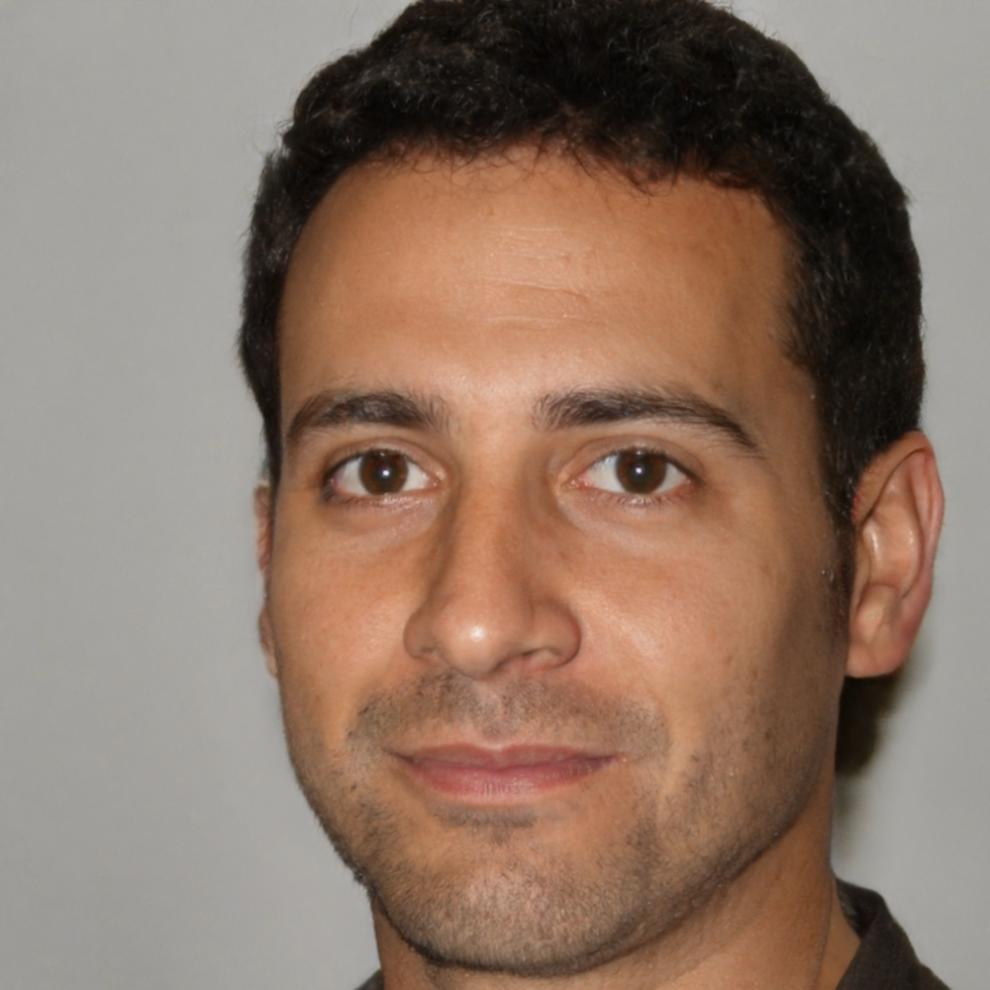 Portrait de Marc Dubois, Expert en Finance d'Entreprise